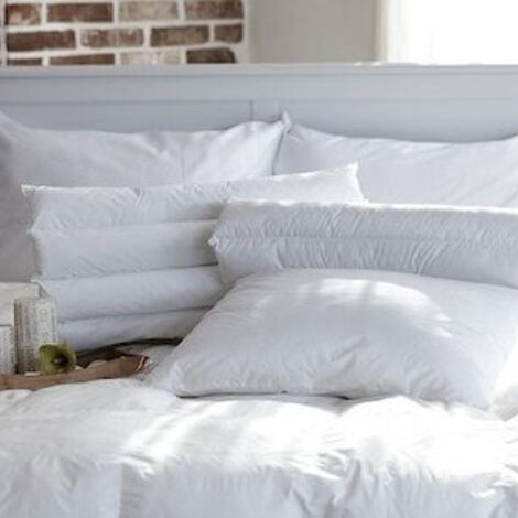 pillow-ge8cb6ea33_640